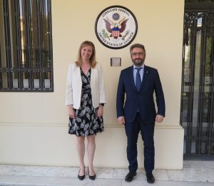 El ministre Eric Jover es reuneix a Barcelona amb la cònsol general dels Estats Units d’Amèrica, Katie Stana